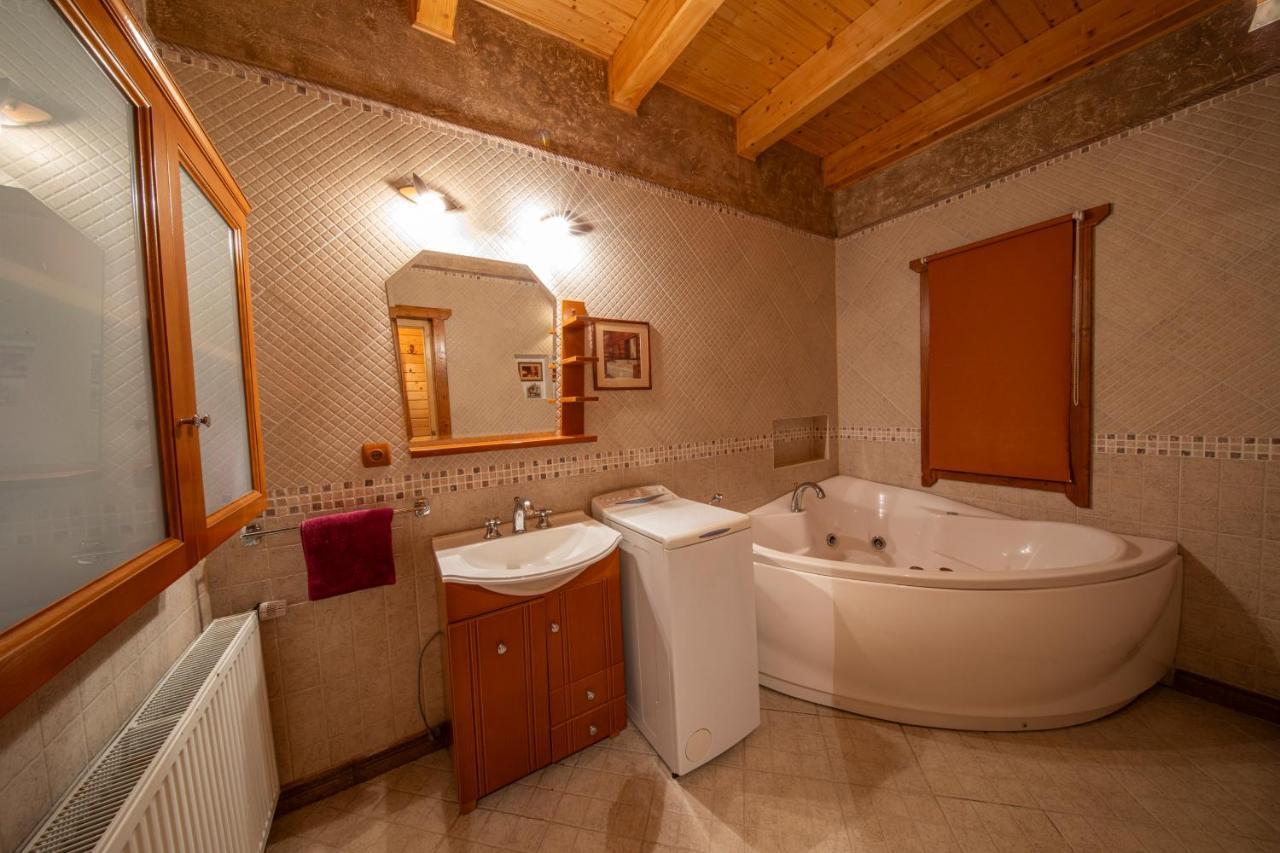 Forest Home Relax Borzont Luaran gambar